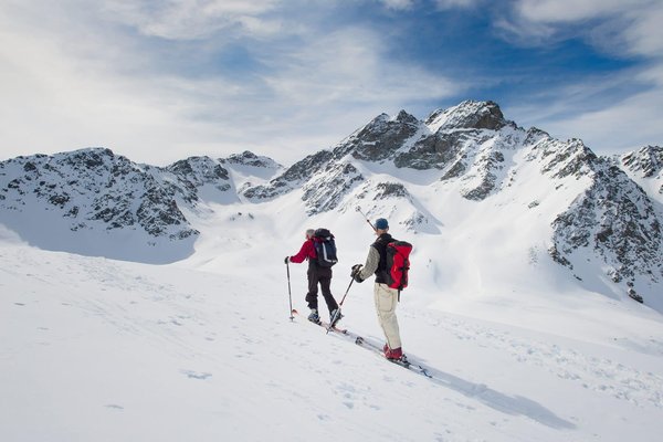 Explorez la beauté naturelle d'Annecy : Les meilleurs sentiers de randonnée et sites pittoresques à découvrir